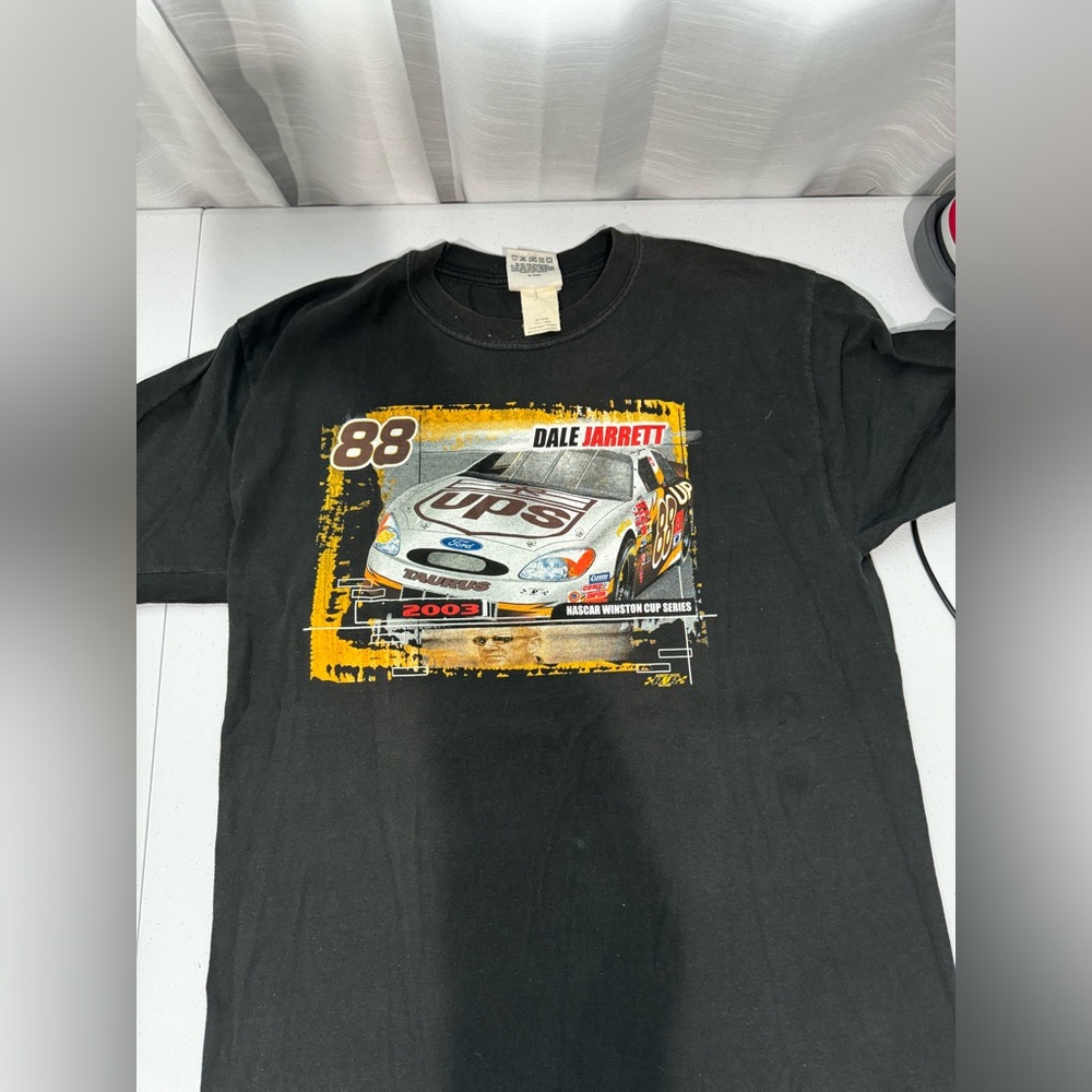 Vintage NASCAR Dale Jarrett Shirt